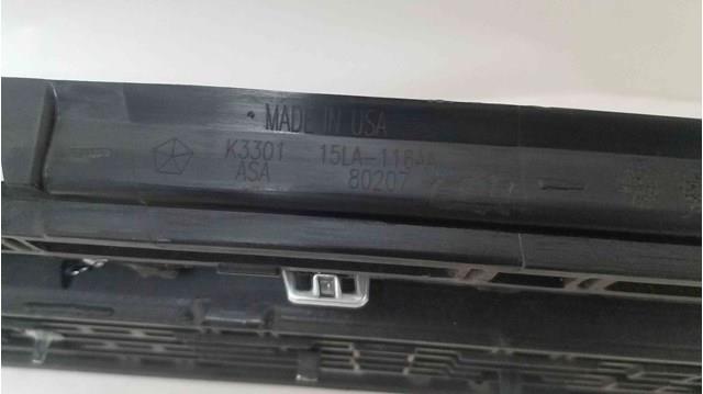CHRYSLER 68259754AB Решетка радиатора в наличии Чернигов