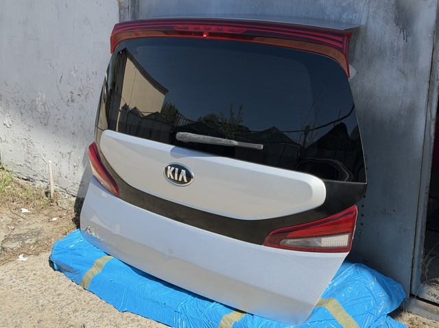 Задняя ляда 72800K0000 HYUNDAI
