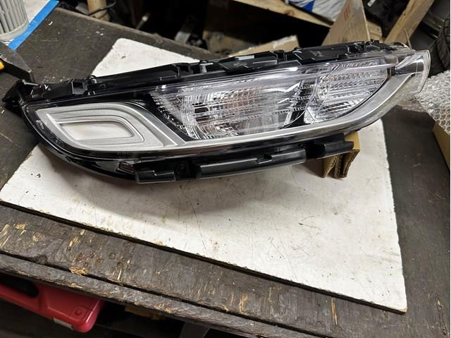 Фара дневного света, правая 92208K0000 HYUNDAI