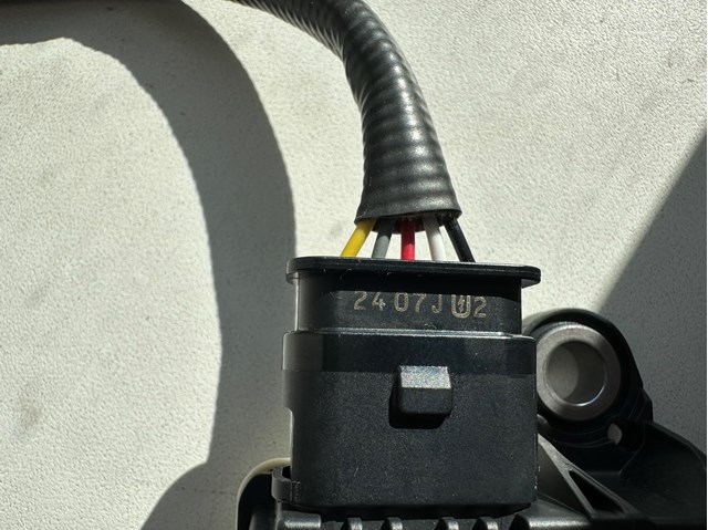LAND ROVER GX735H310AE в наличии Николаев