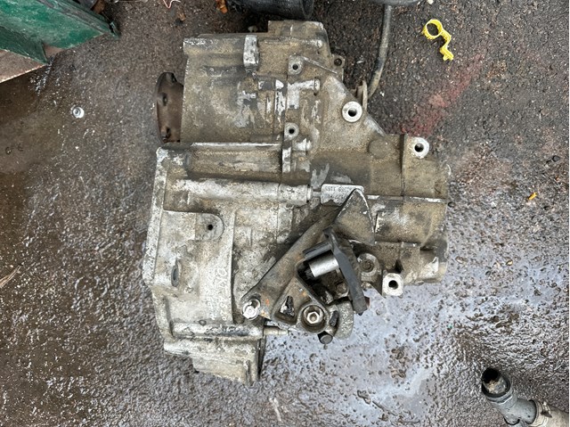 Корпус коробки передач АКПП/КПП 02Q301103G VAG