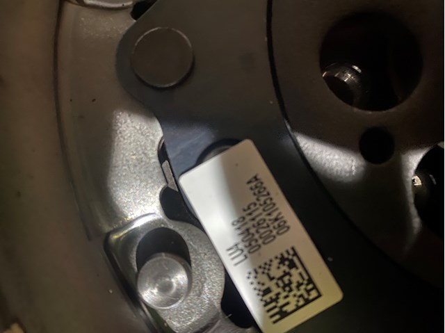 Маховик двигателя 06K105266A VAG