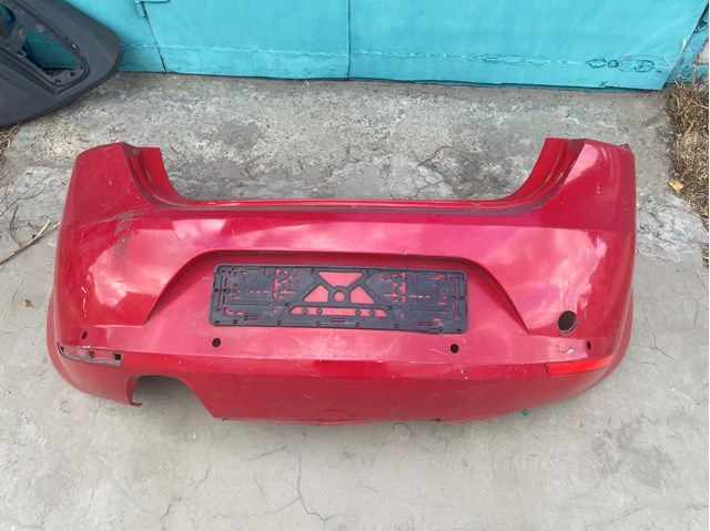 VAG 1P0807421 Задний бампер в наличии Полтава