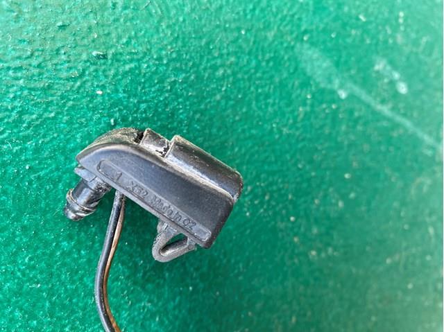 Веерная форсунка омывателя 1Z0955986 VAG