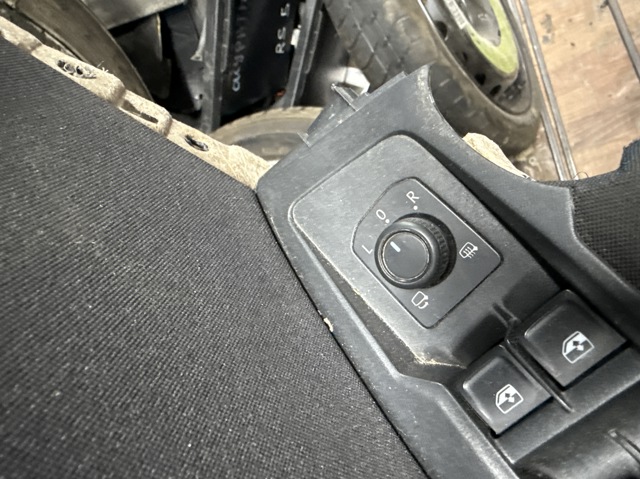 Регулятор зеркал 3G0959565B VAG