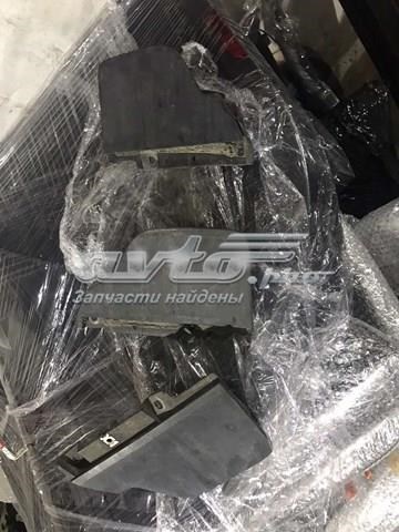 VAG 5G0854858 Брызговик задний правый в наличии Ровно