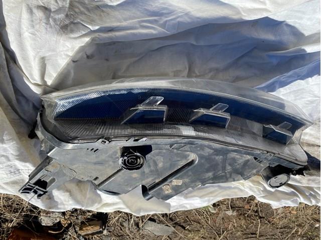 VAG 5JB941016 Правая фара в наличии Ирпень