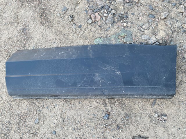 Накладка задней левой двери 5N0854949A VAG