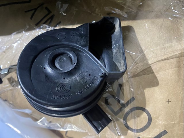 Автомобильный клаксон 5N0951221B VAG