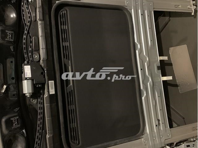 Мотор привода люка 67617316536 BMW