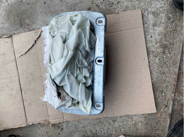 FORD 8V51A044H30BA Подушка безопасности (AIRBAG) пассажирская в наличии Житомир