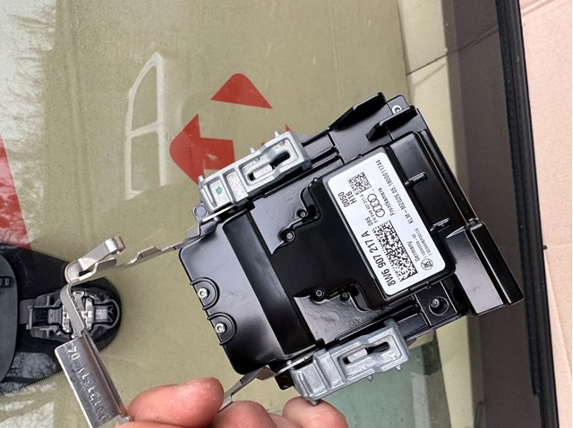 Камера системы обеспечения видимости 8W6907217A VAG