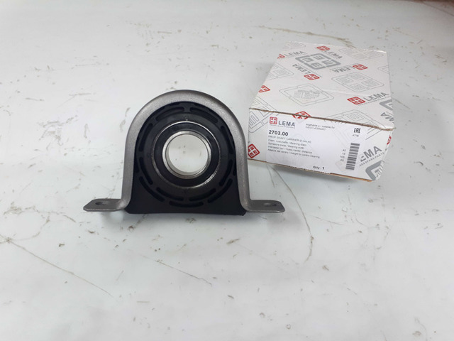 Опорный подшипник карданного вала 270300 LE.MA.