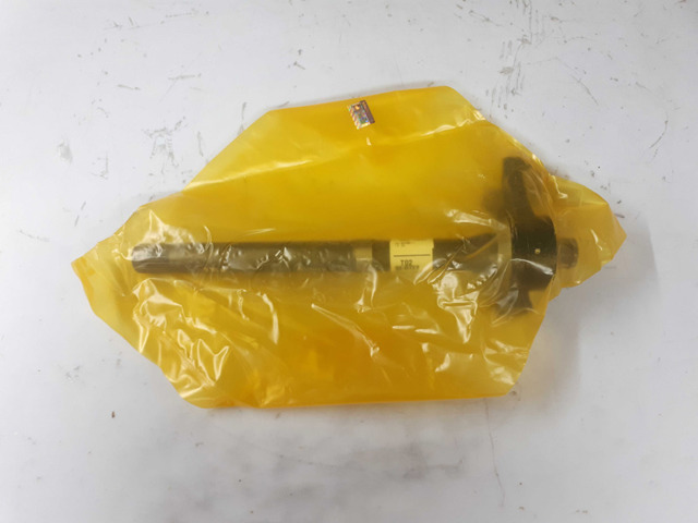 Вал привода промежуточный 495602W050 HYUNDAI