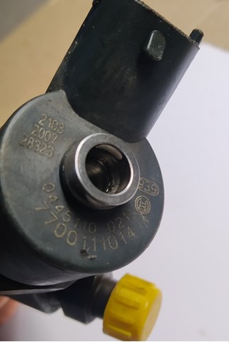 0445110021 Форсунка впрыска топлива купить Ровно