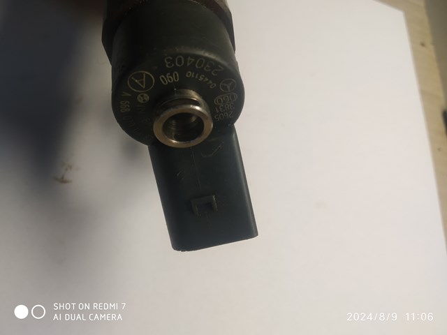 Форсунка дизельная в сборе 0445110090 BOSCH