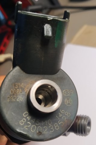 BOSCH 0445110146 Форсунка впрыска топлива в наличии Николаев