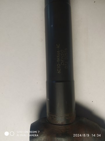 Форсунка впрыска топлива 6C1Q9K546AC DENSO