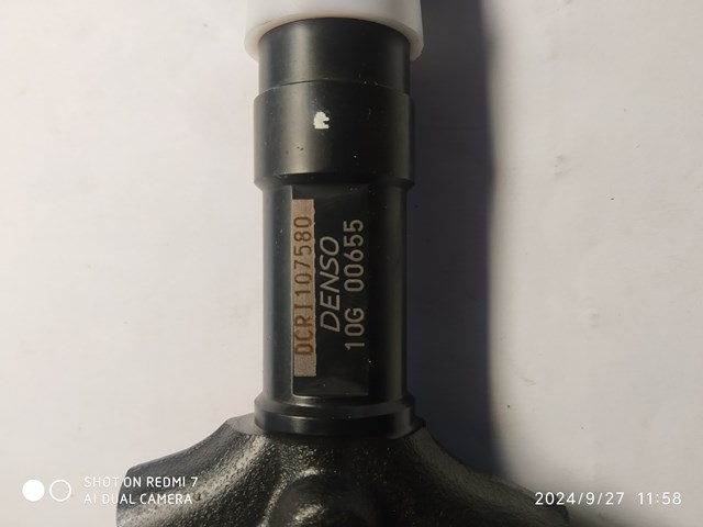 Форсунка впрыска топлива DCRI107580 DENSO