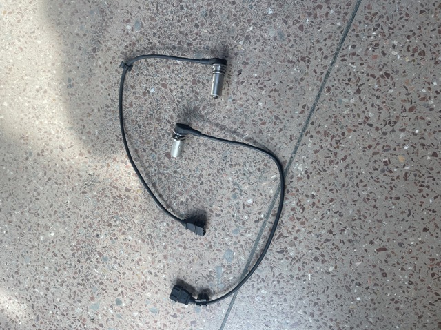 Датчик положения коленвала Фольксваген Поло 3