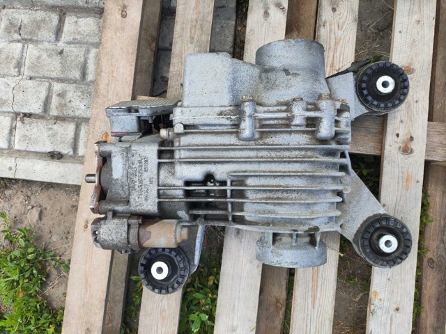 VAG 0AY525010C Редуктор задний в наличии Чернигов