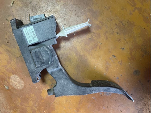 Педали газа 1J1721503K VAG
