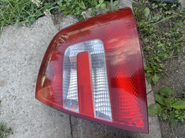 Задний правый стоп 1Z5945096A VAG