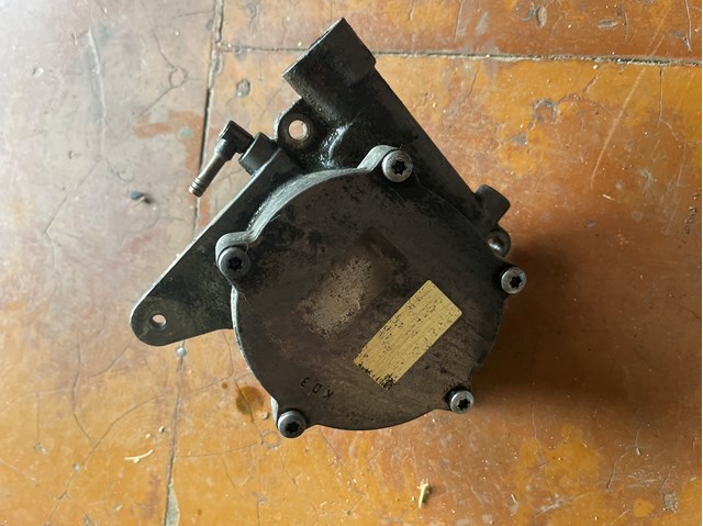 Механический вакуумный насос 288102F600 HYUNDAI