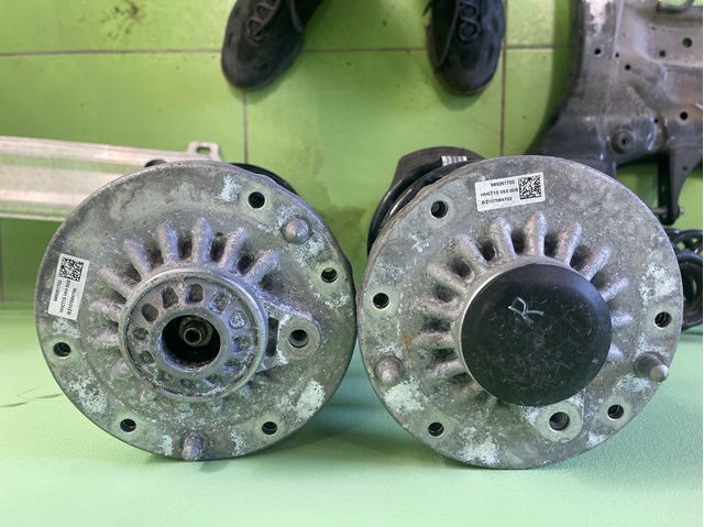 Опора передней стойки 31336892617 BMW