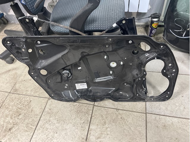 Стеклоподъемник передней левой двери 3AA837461C VAG