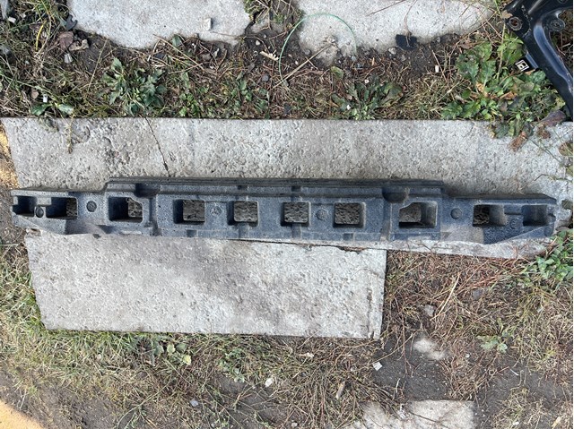 Наполнитель бампера переднего 3C0807248C VAG