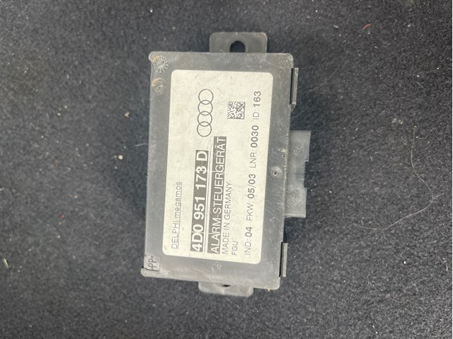 Блок управления сигнализатора движения 4D0951173D VAG