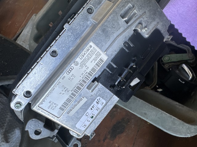 Дисплей бортового компьютера 4F0919603A VAG