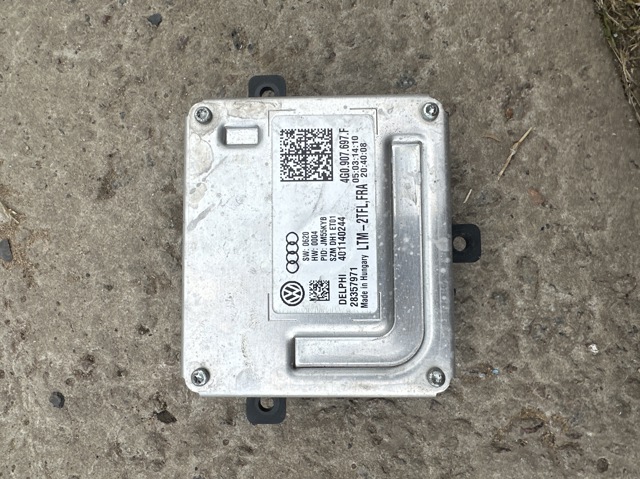Модуль управления (ЭБУ) светом фар 4G0907697F VAG