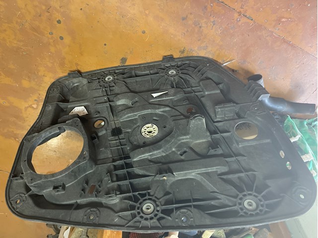 Стеклоподъемник передней двери 824712W010 HYUNDAI