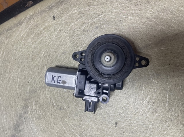 D651-59-58XB Mazda Мотор стеклоподъемника двери передней левой