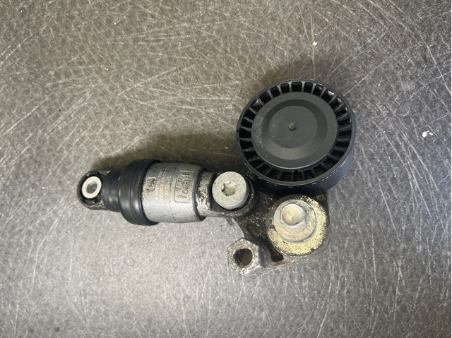 Натяжная планка поликлинового ремня PE0315980B MAZDA