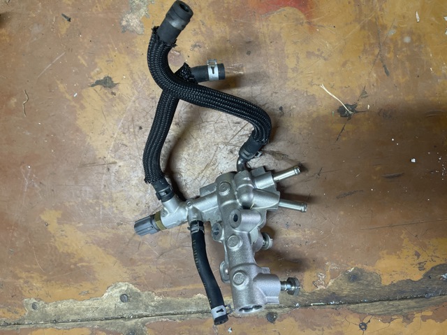 Обратный клапан топлива SH011327X MAZDA