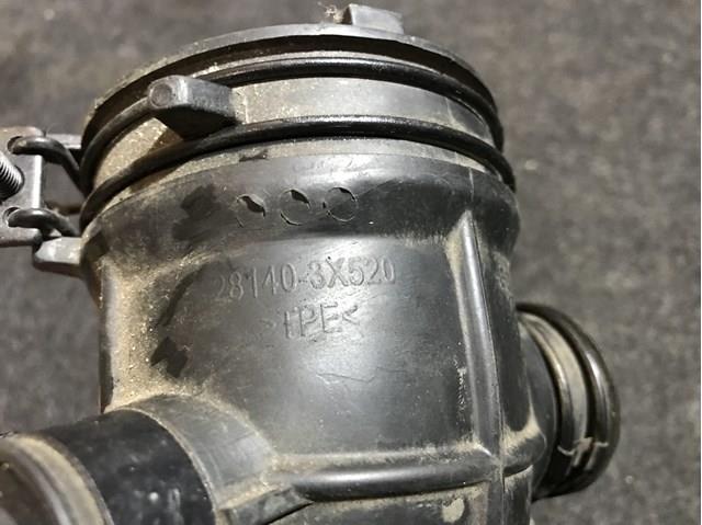HYUNDAI 281403X520 Патрубок воздушный, выход воздушного фильтра в наличии Николаев