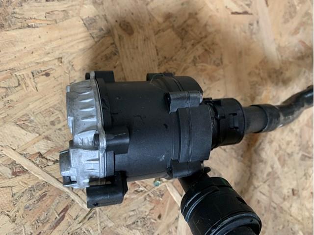 BMW 11518637952 Помпа водяная (насос) охлаждения, дополнительный электрический в наличии Чернигов