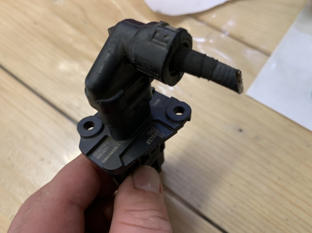 13628570107 BMW ДМРВ купить в Каменское