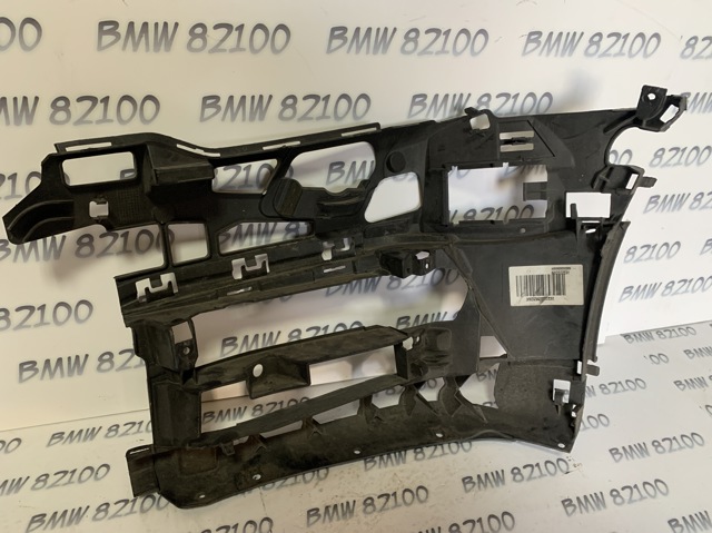 BMW 51117385346 Кронштейн крепления противотуманной фары правой в наличии Украина