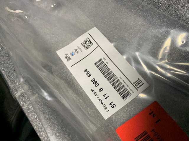 BMW 51118098664 Решетка бампера переднего нижняя в наличии Ровно