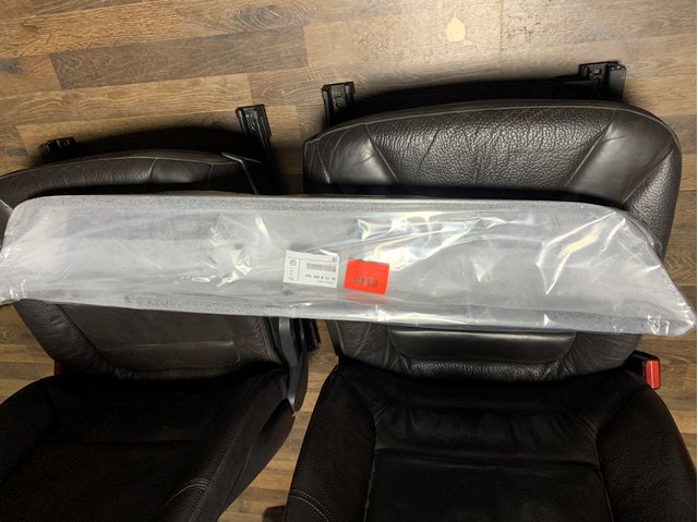 BMW 51118098664 Решетка бампера переднего нижняя в наличии Черновцы