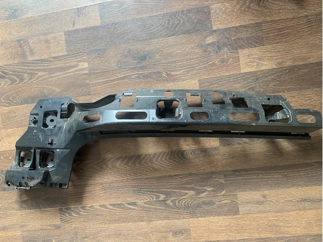 BMW 51127469364 Кронштейн бампера заднего правый в наличии Львов