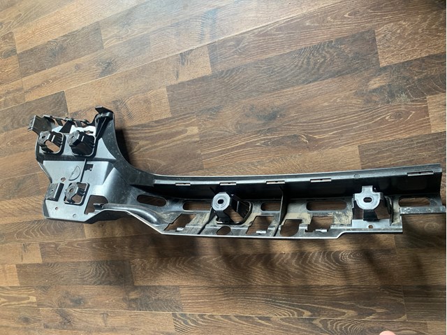 51127469364 BMW Кронштейн бампера заднего правый купить в Каменское