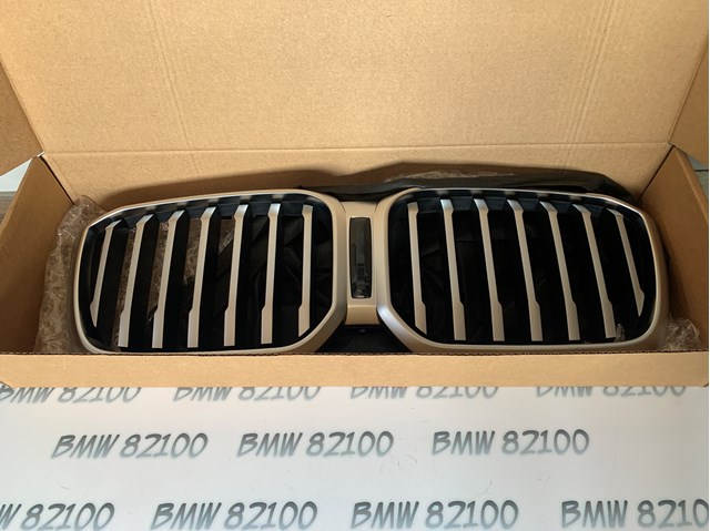 51139881906 BMW Решетка радиатора купить в Хмельницкий
