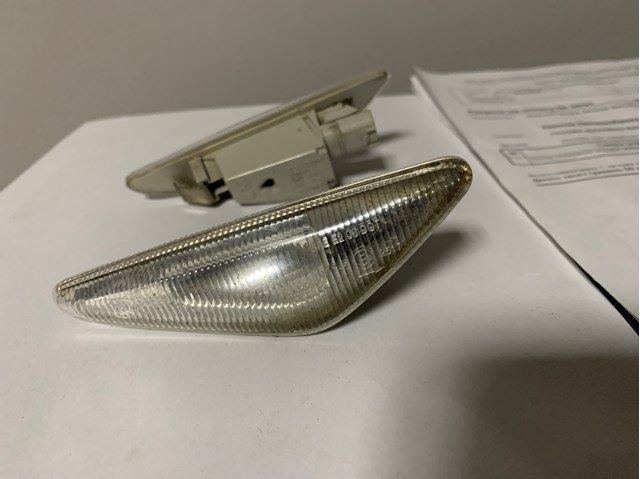 Указатель поворота правый 63137171008 BMW