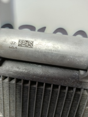 97606K4010 HYUNDAI Радиатор кондиционера купить в Ирпень