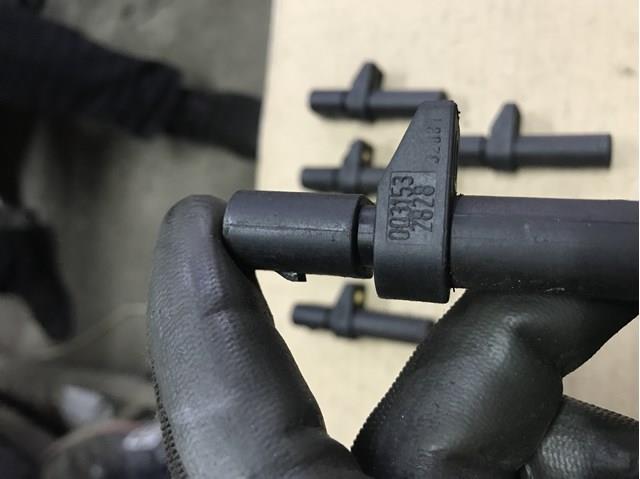 MERCEDES 0031532828 Датчик коленвала в наличии Одесса